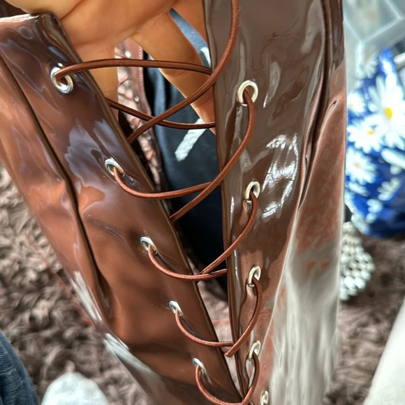 Vintage style Y2K latex brown miniskirt micro mini - Picture 6 of 6